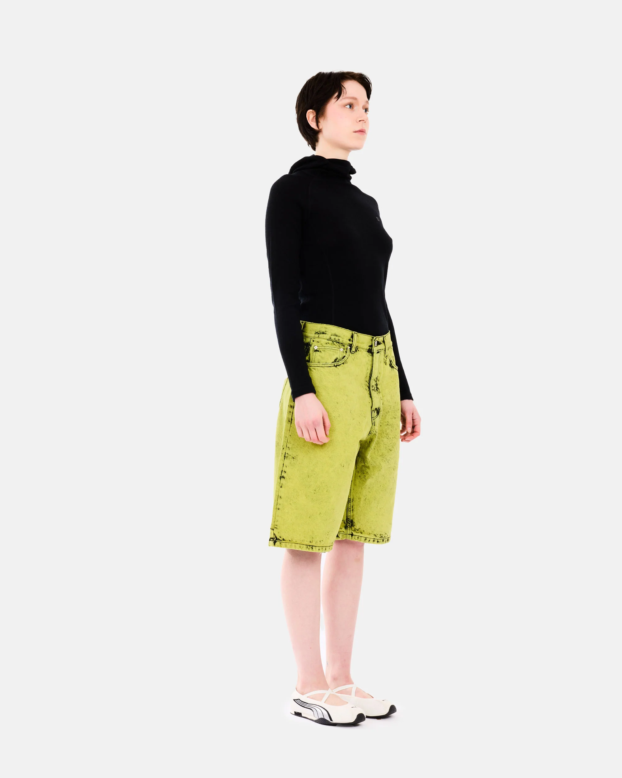 Heavy Acid Wash Wide Leg Short - Image 3