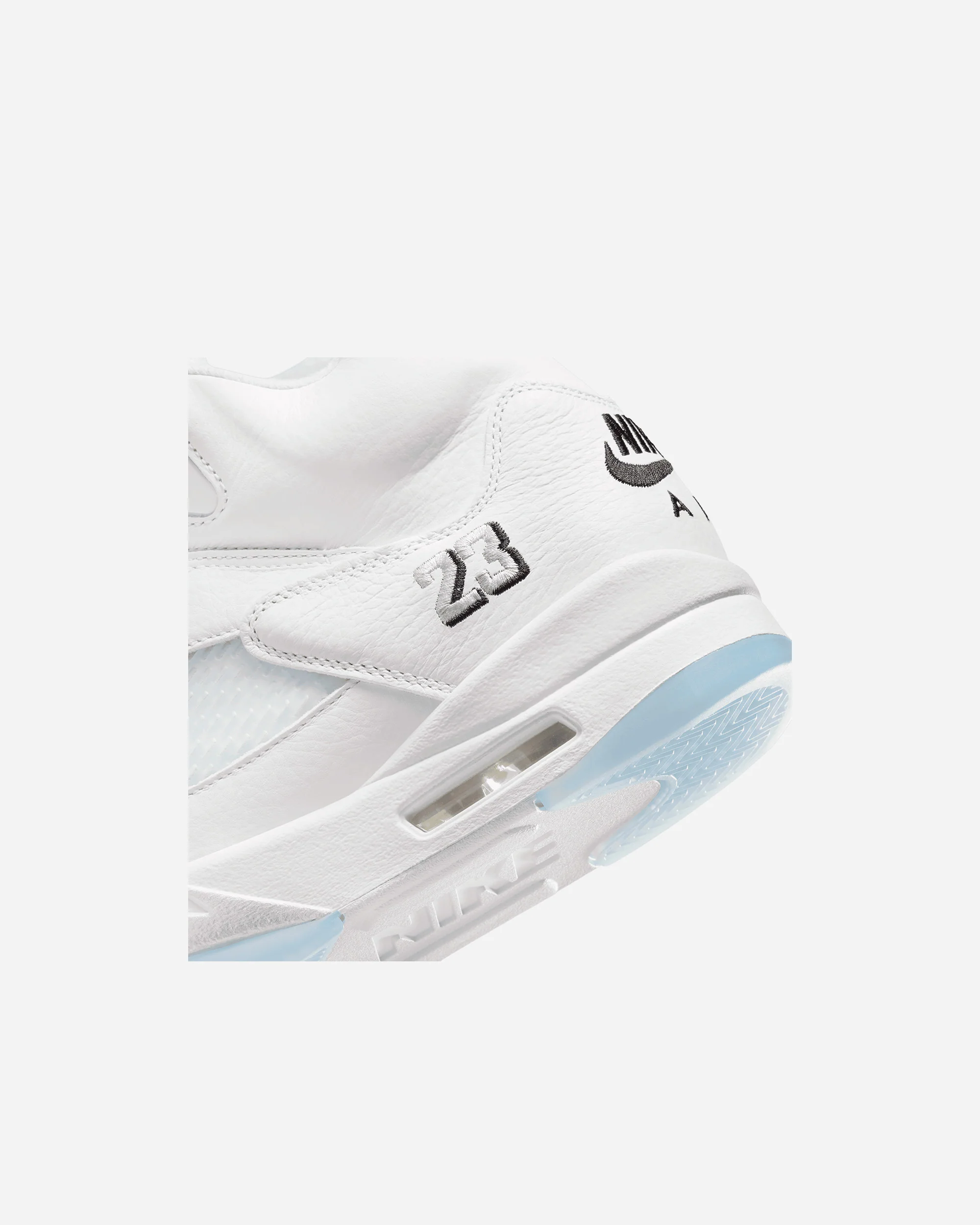 Air Jordan 5 Retro 'White Metallic' - Image 4