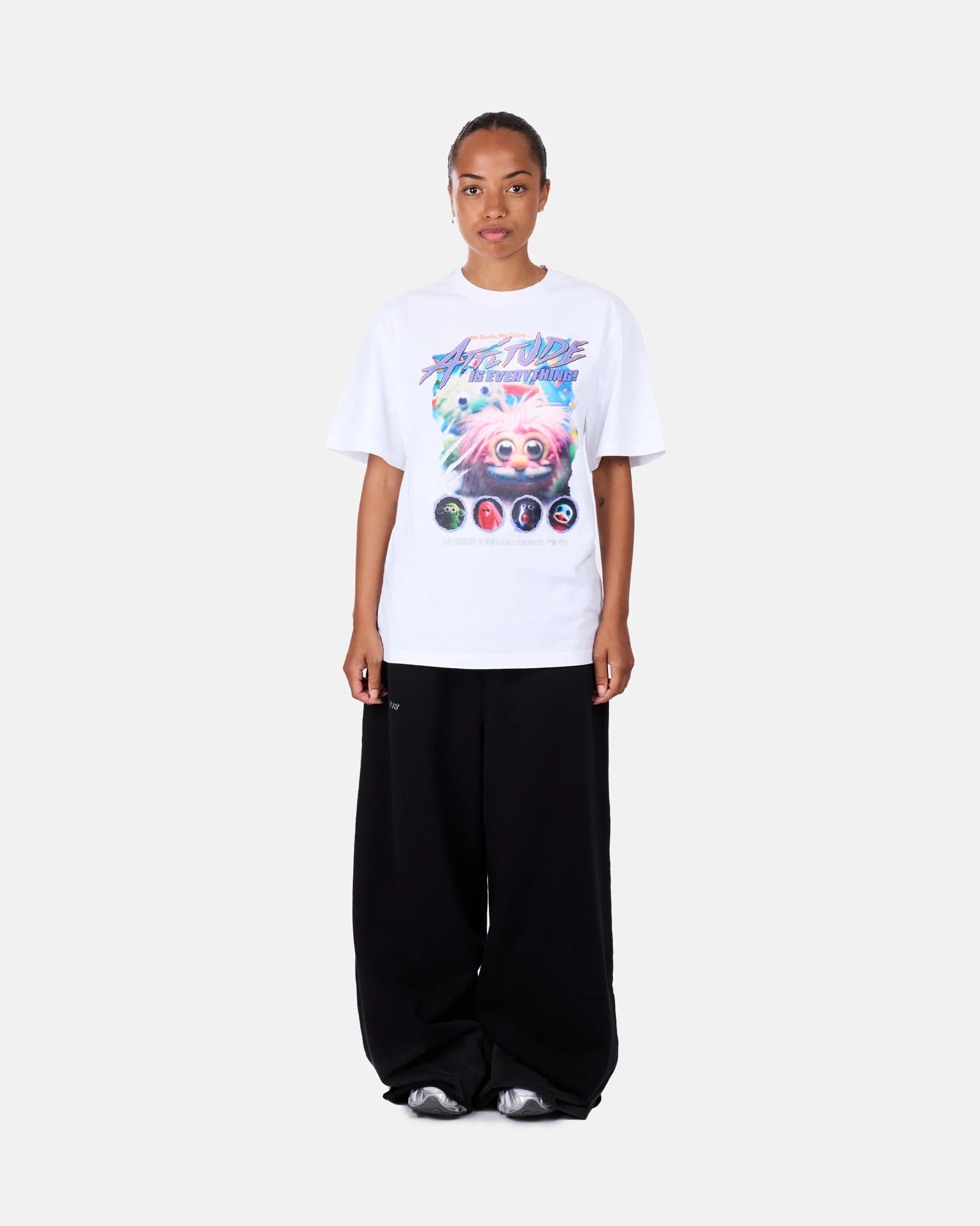 Classic T-shirt - Image 4