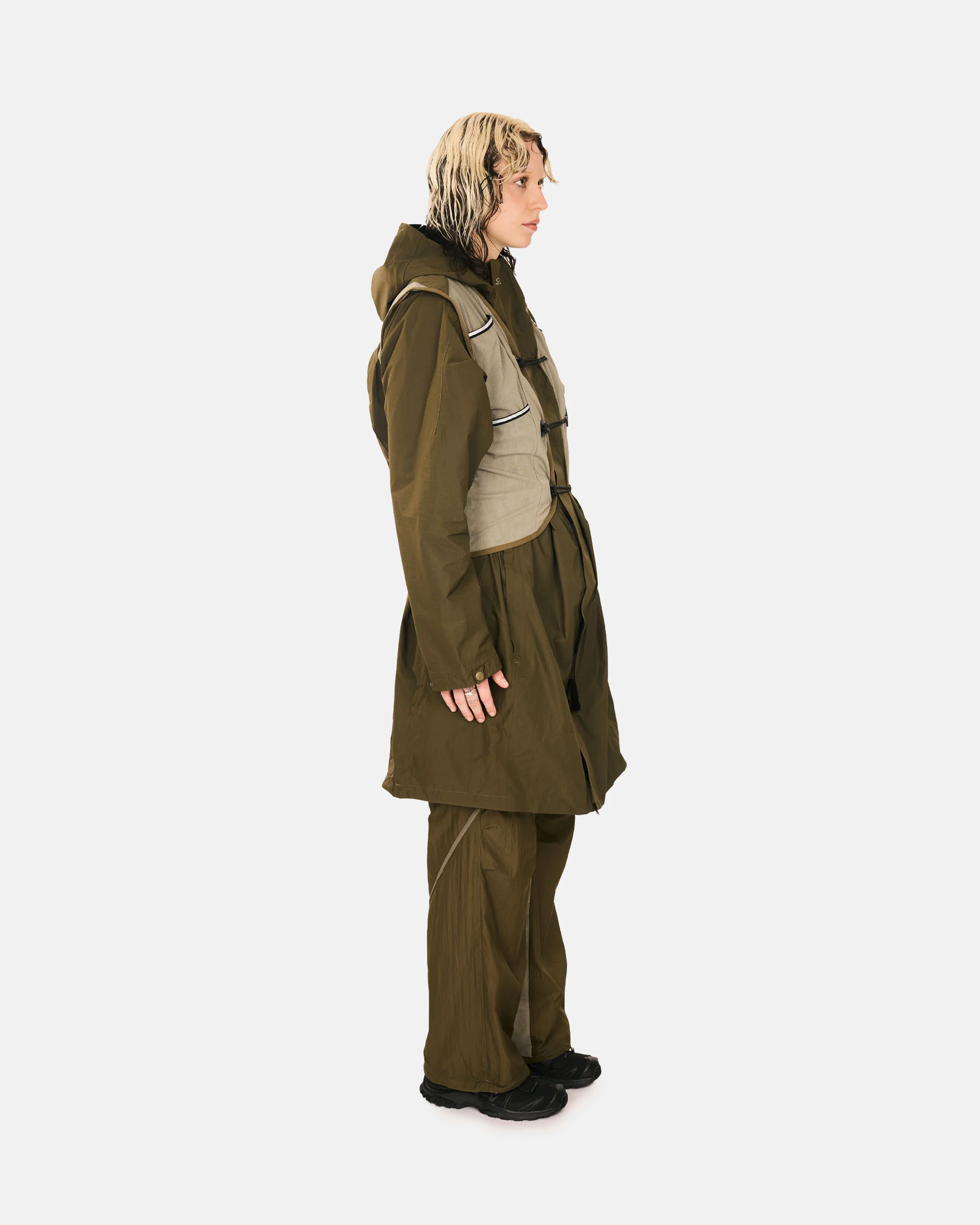 Latitude Flight Vest Poncho - Image 4
