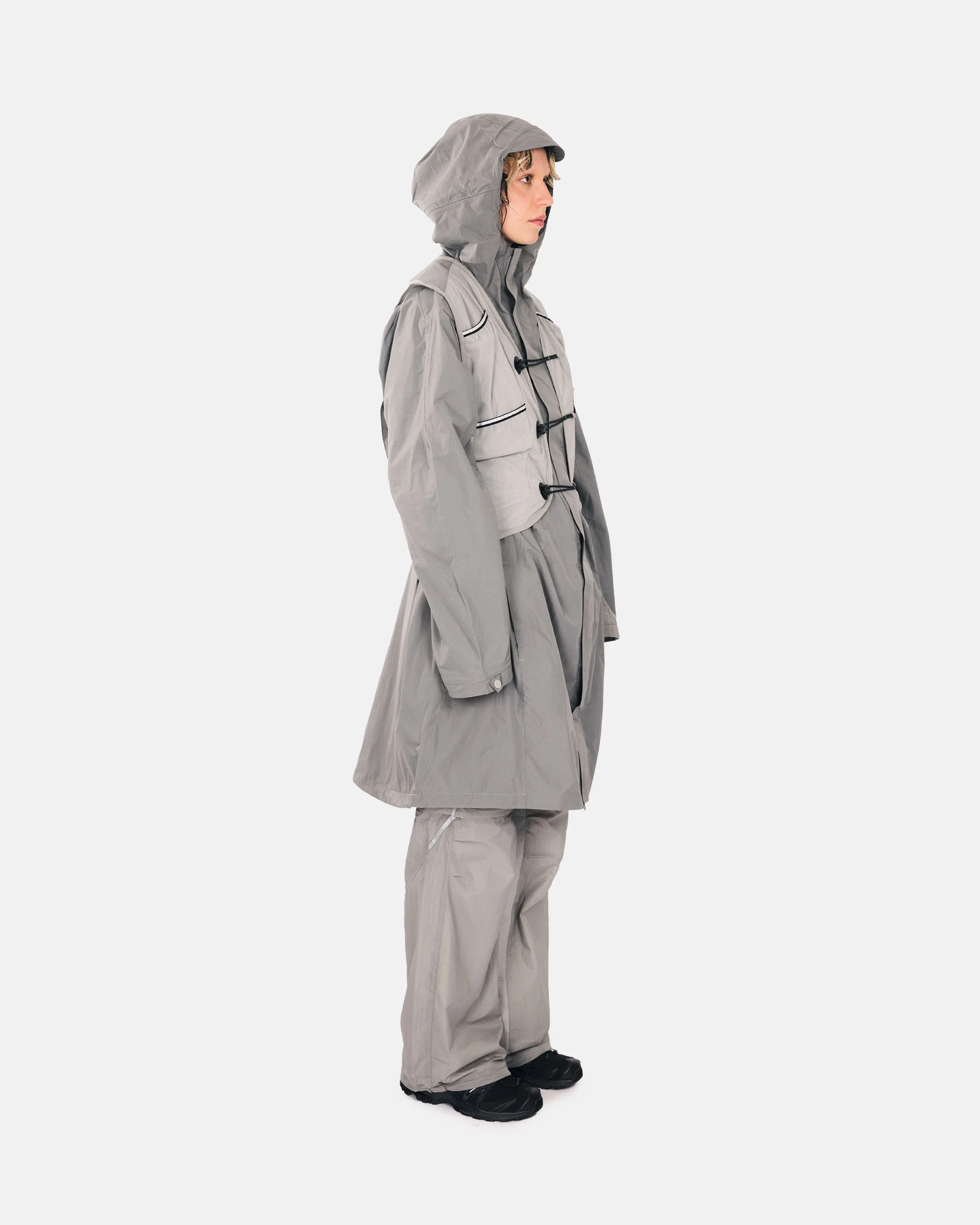 Latitude Flight Vest Poncho - Image 4