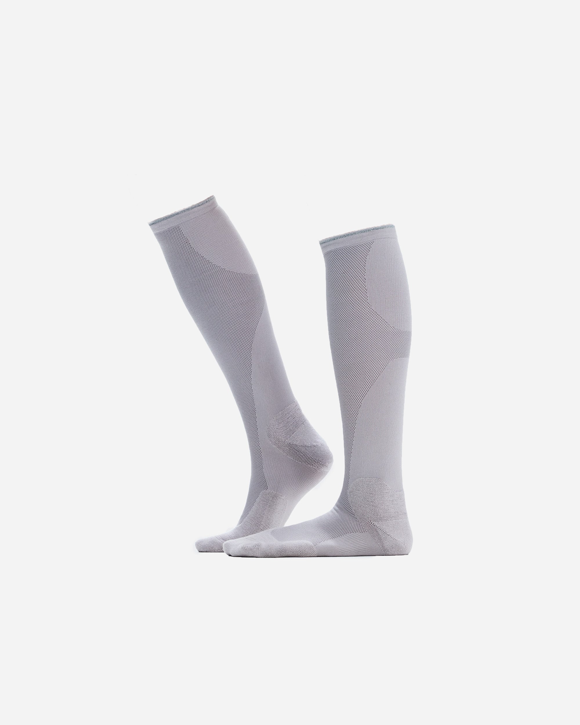 On x PAF Run Sock - Image 2
