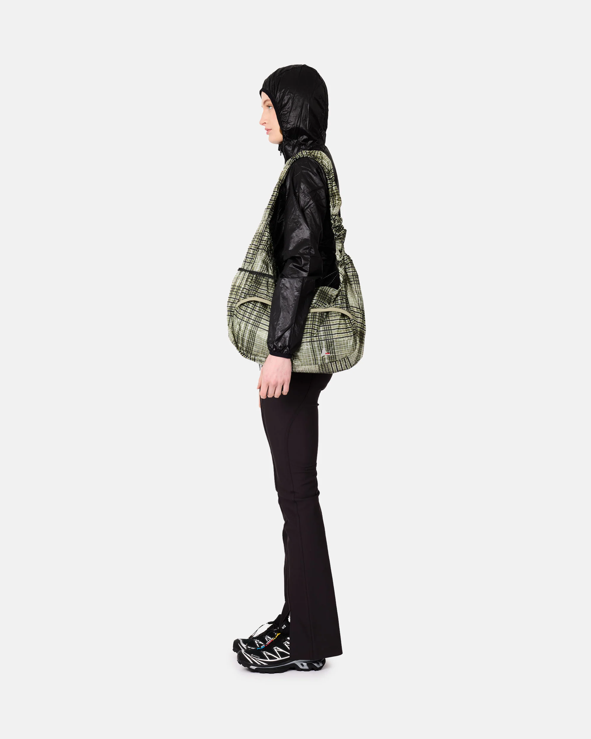 Hue Packable Wind Jacket - Image 5